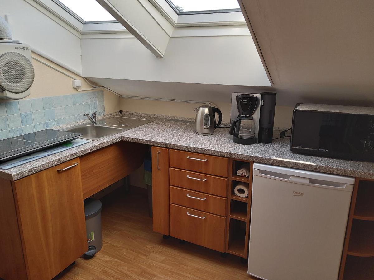 Apartamentai Geguciu Gatveje ไคลเพดา ภายนอก รูปภาพ
